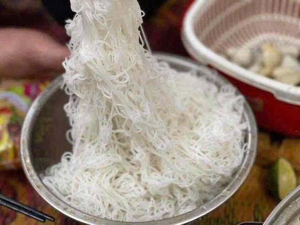 Bún khô sén cù Điện Biên