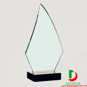 Kỷ niệm chương giá rẻ 16