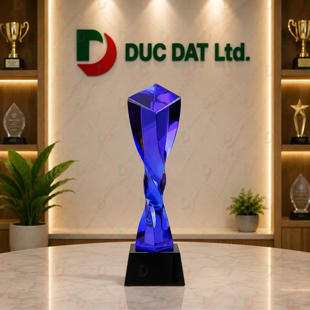 Cúp Pha Lê 004 Xanh Cobalt – Đỉnh Cao Nghệ Thuật Vinh Danh