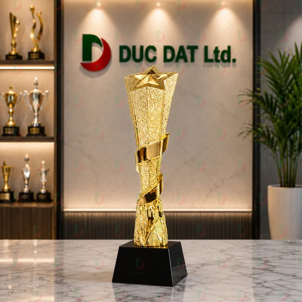 Cúp Nghệ Thuật 007 Mạ Vàng Kết Cấu Tinh Thể