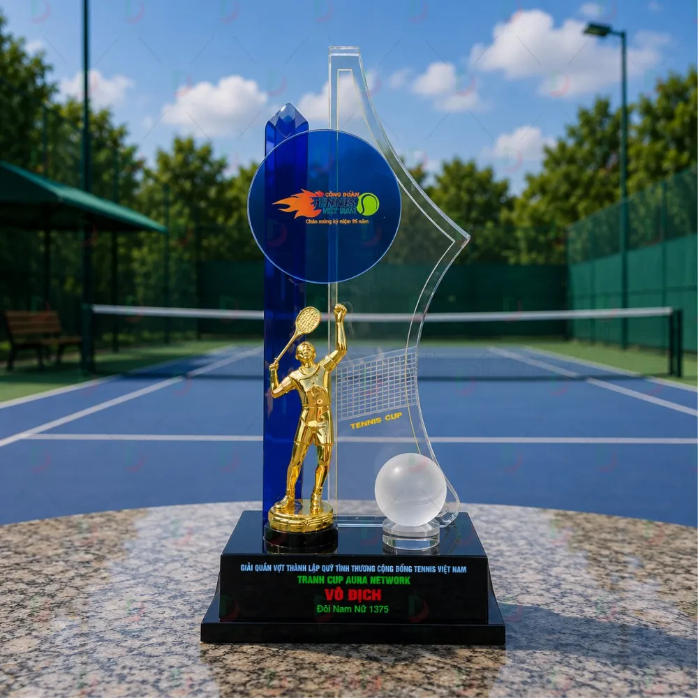 Cúp Tennis 011 – Cúp Pha Lê Tượng Vàng & Mảng Xanh Hiện Đại